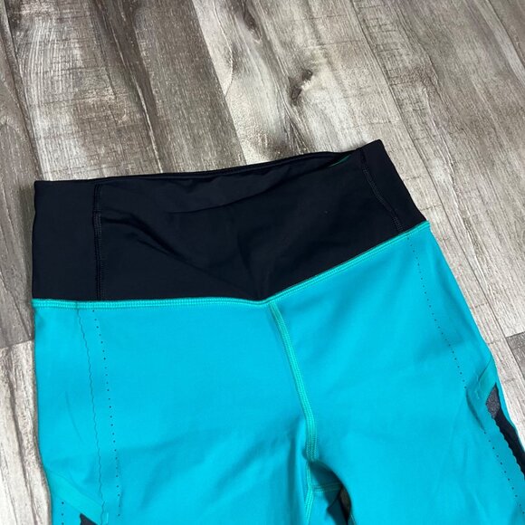 Lululemon Athletic Smooth Stride Crop Yoga Pants Viridian Black Women’s Size 4 - Picture 3 of 9